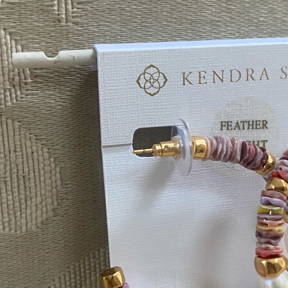 Kendra Scott Lila Hoop NWT - Picture 2 of 8
